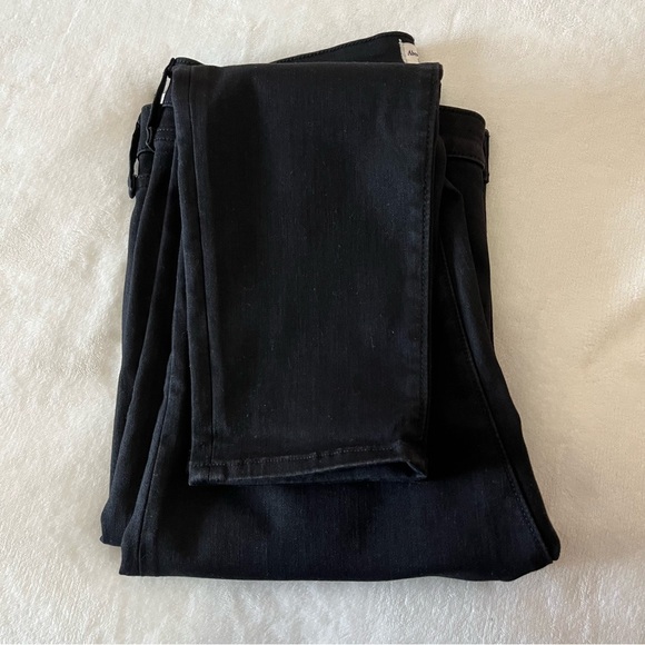 Abercrombie in Finch Mid Rise Super Skinny Jeans - Picture 9 of 12